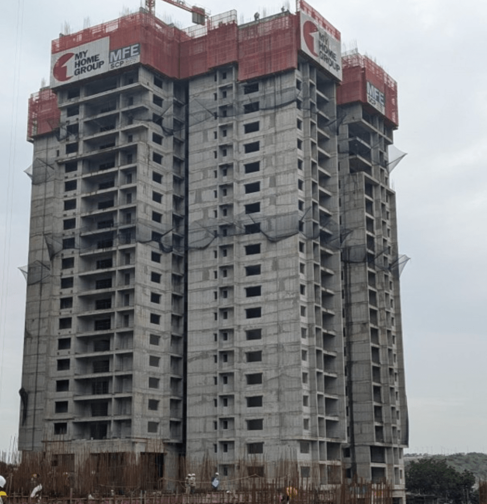 My Home Apas Tower 02 under construction, 22nd floor roof slab work in progress